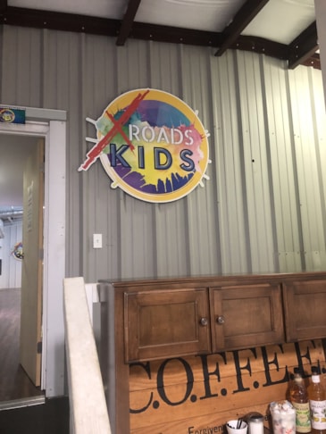 Wall Murals & Graphics