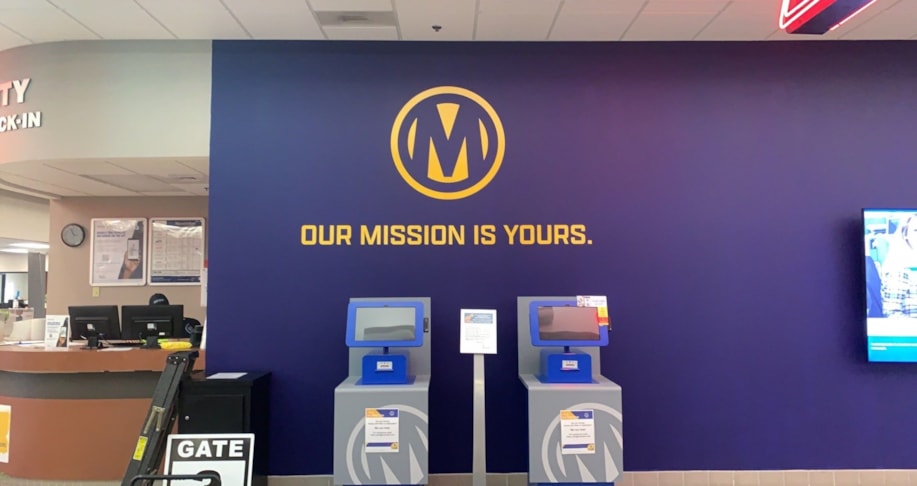 Wall Murals & Graphics