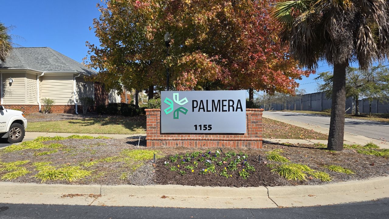 Monument Signs | Hospitality & Lodging | Columbia, SC | Metal