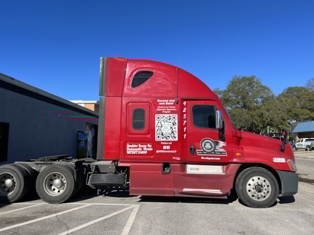 Vehicle Graphics & Lettering