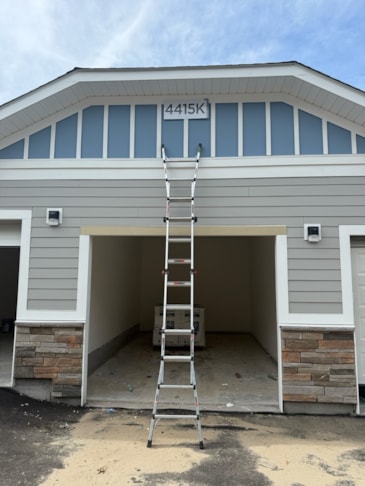 Custom Acrylic & Plastic Displays