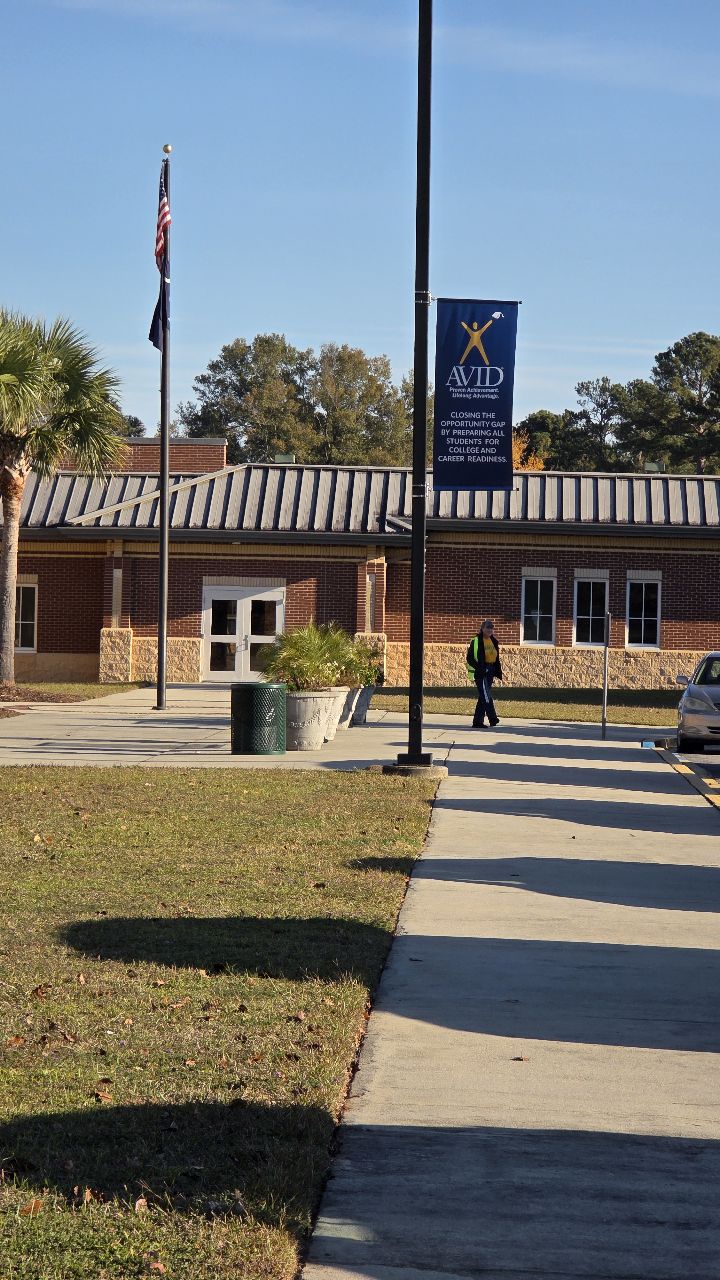 Fabric & Vinyl Outdoor Banners | K-12 School Signs & Displays | Hopkins, SC | Vinyl