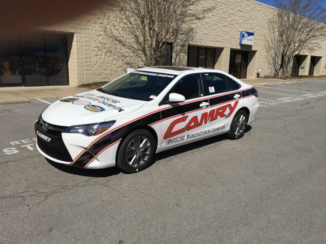 Partial Vehicle Wraps