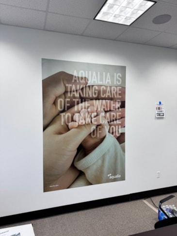 Wall Murals & Graphics