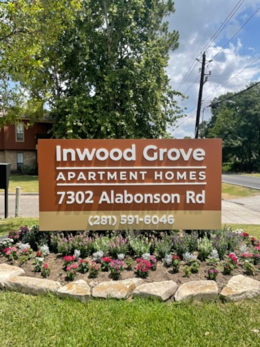 Monument Sign With Three Dimensional Lettering