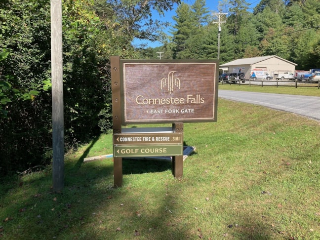 Outdoor Signage | Property Management