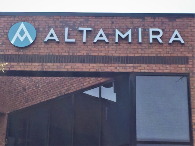 Exterior & Outdoor Signage