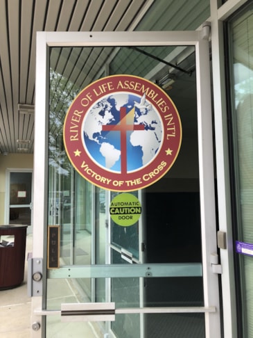 Window Graphics Logo