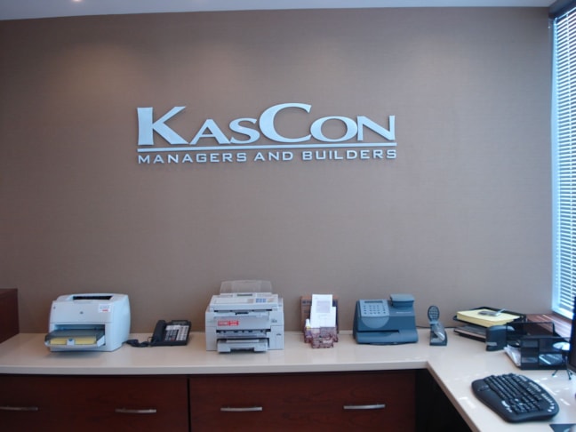 Metal Dimensional Letters