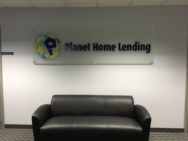 Clear Acrylic Impact Displays