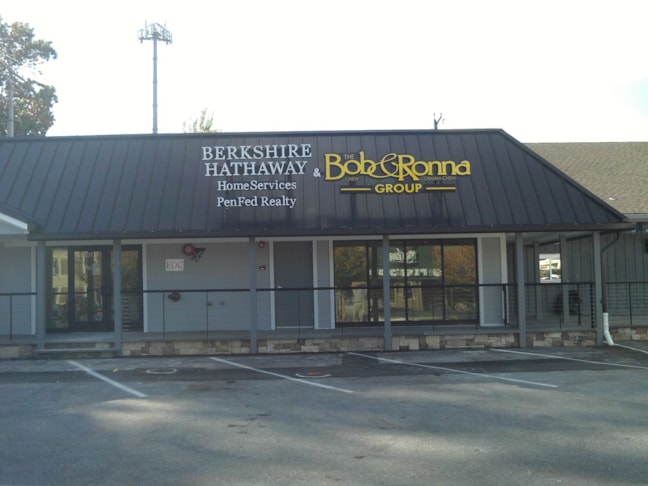 Storefront & Building Channel Letters