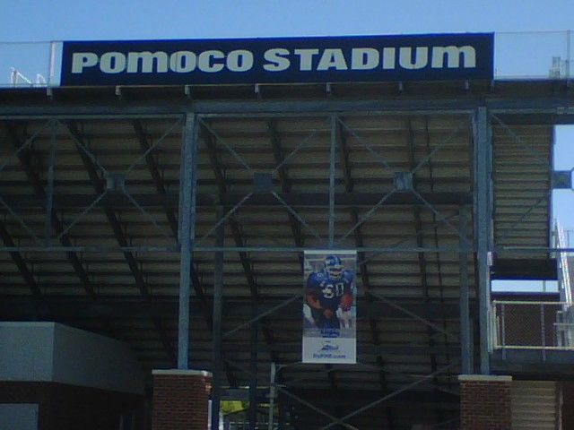 Displays Banners and Flags