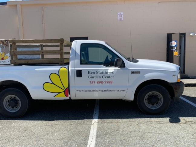 Vehicle lettering and graphics lettering