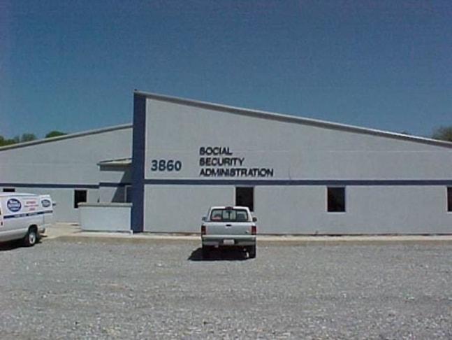 Wall Murals & Graphics