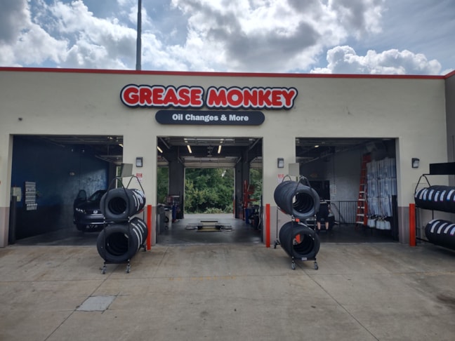 A fresh coat of paint and new channel letter sign can make all the difference!