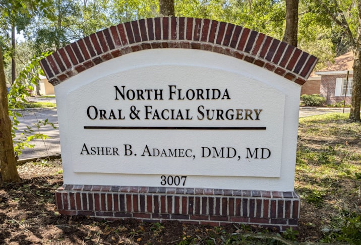 Monument Signs | Healthcare