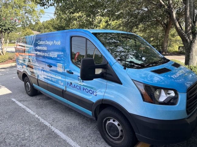 Vehicle Graphics & Lettering