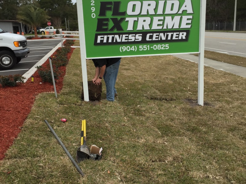 Post & Panel Signs | Gyms, Health Clubs, Fitness Facilities | Aluminum