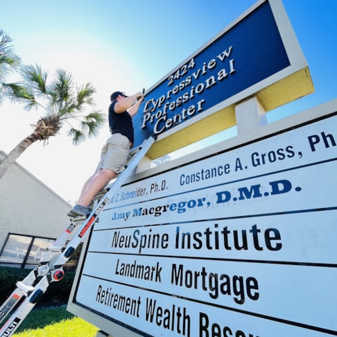 3D Signs & Dimensional Letters