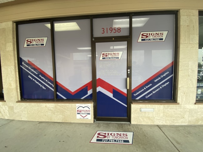 Custom Decals, Wraps & Lettering