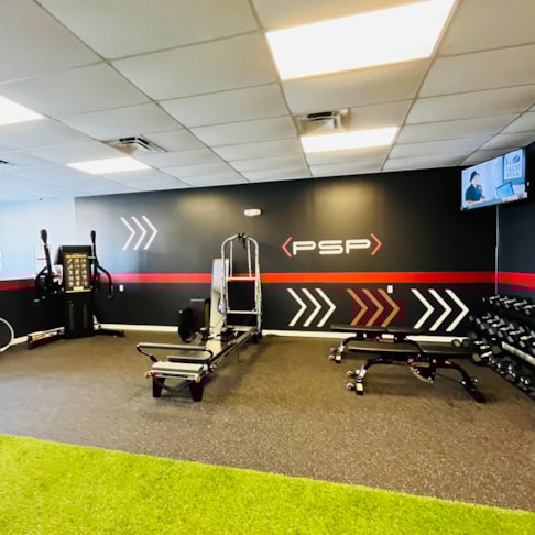 Wall Murals & Graphics