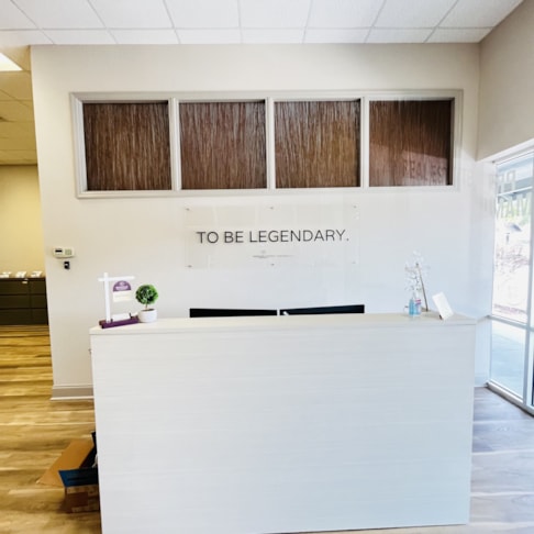 Wall Murals & Graphics