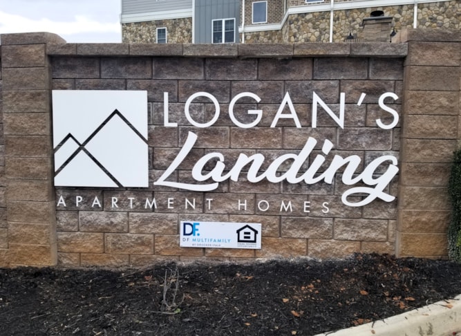 3D Signs & Dimensional Letters