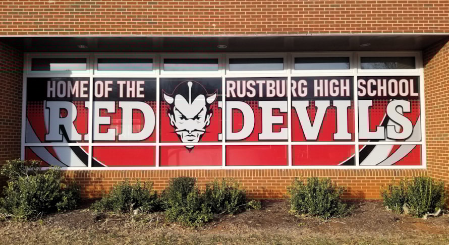 Custom Decals, Wraps & Lettering