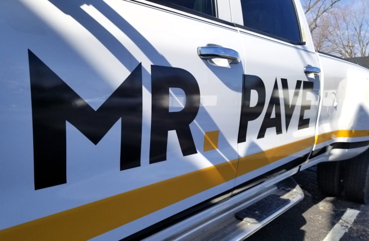 Custom Decals, Wraps & Lettering