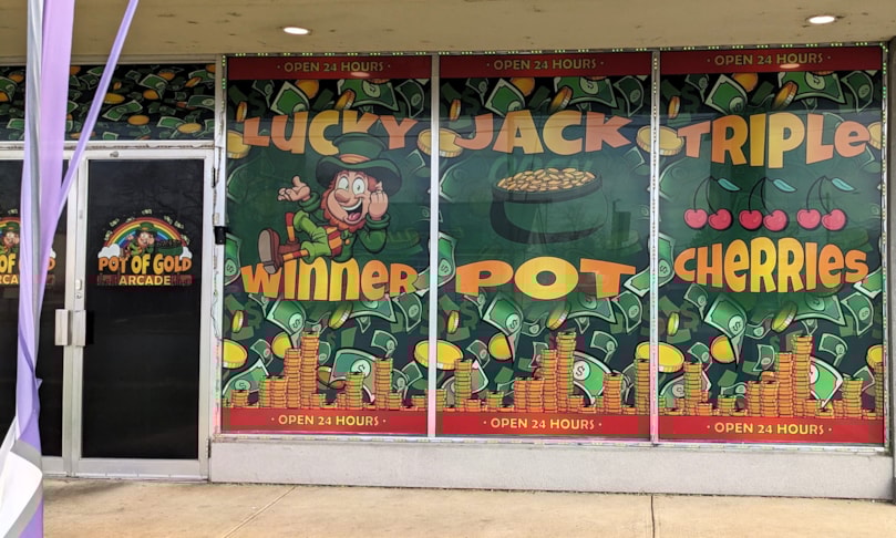 Custom Decals, Wraps & Lettering