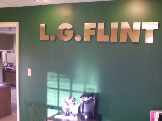 Dimensional Lettering