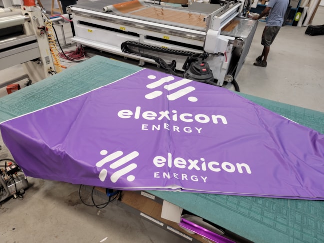 Feather Flags & Flutter Flags