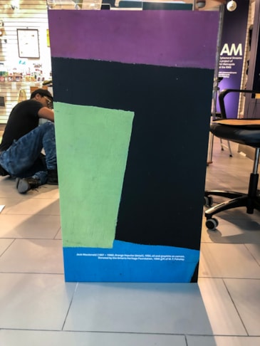 Wall Murals & Graphics