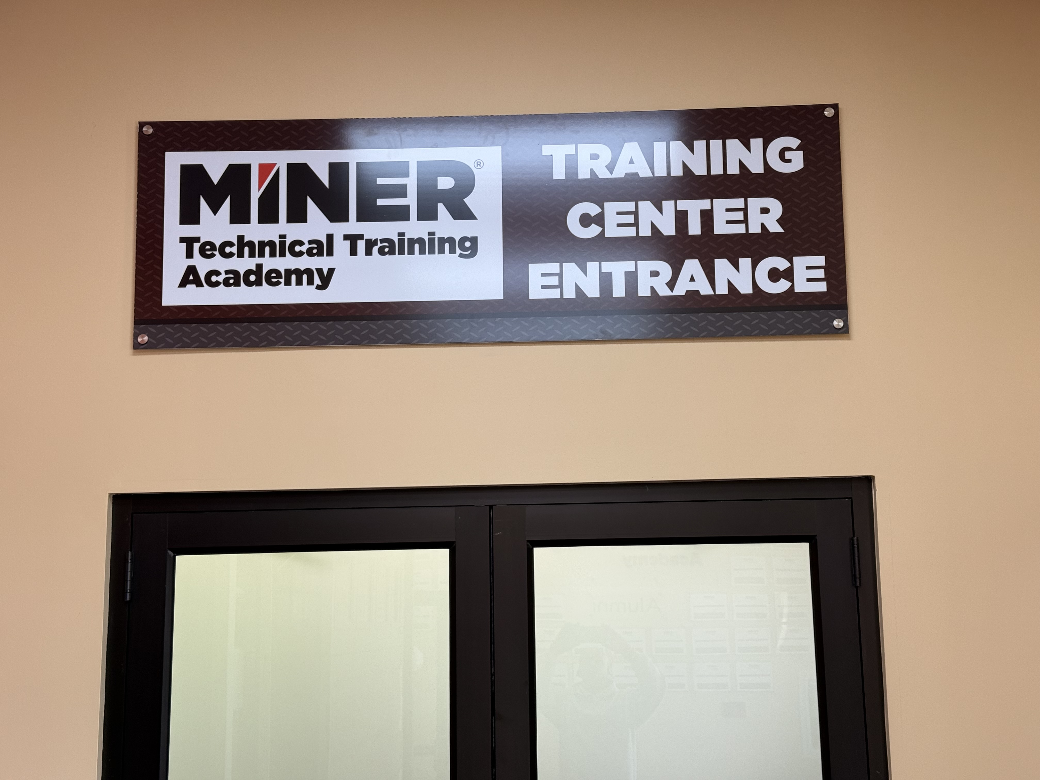 Custom Signs & Signage | Professional Services | Harrisburg, Pennsylvania | Vinyl