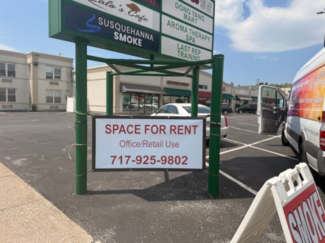 Fabric & Vinyl Outdoor Banners