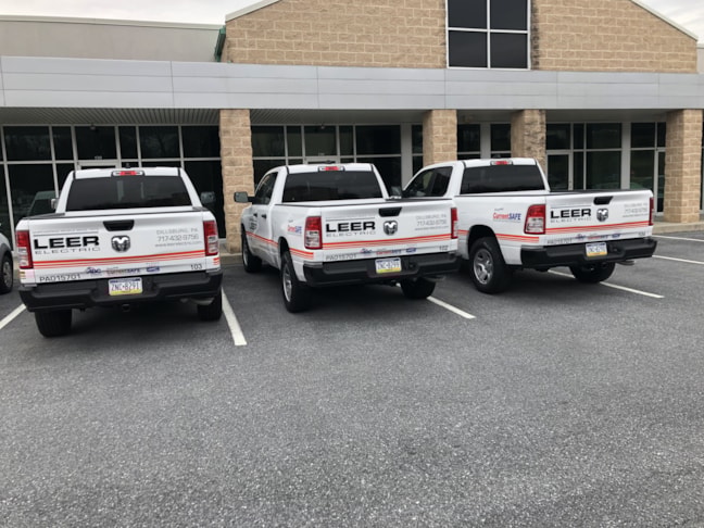 Leer Electric fleet graphics and wraps