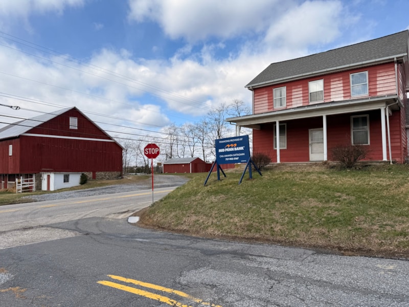 Post & Panel Signs | Bank Signs & Credit Union Signs | Harrisburg, Pennsylvania | Vinyl