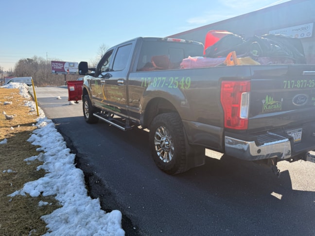 Vehicle Graphics & Lettering