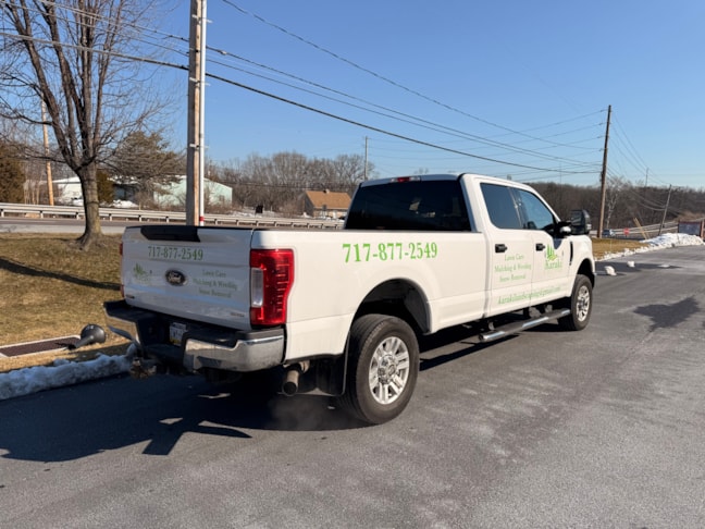 Vehicle Graphics & Lettering