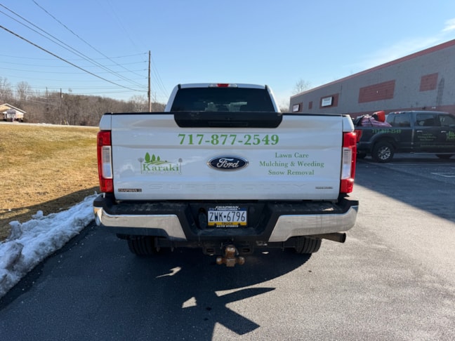 Vehicle Graphics & Lettering