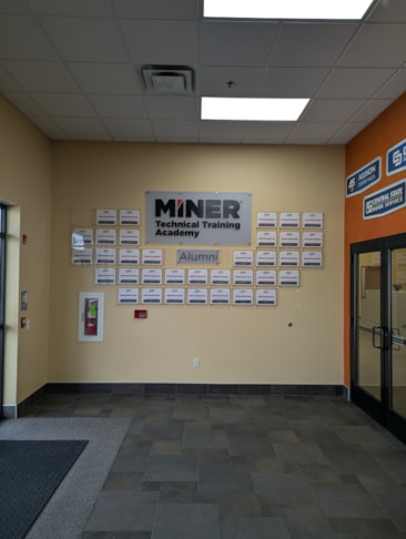 Wall Murals & Graphics
