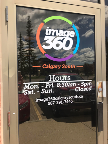 White window decals can be used so easily to communicate your hours of operation.  And dont they look great!