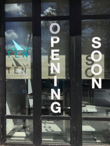 Window Decals, Signage & Graphics