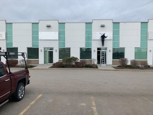 Need exterior signs removed, we can do that as well!