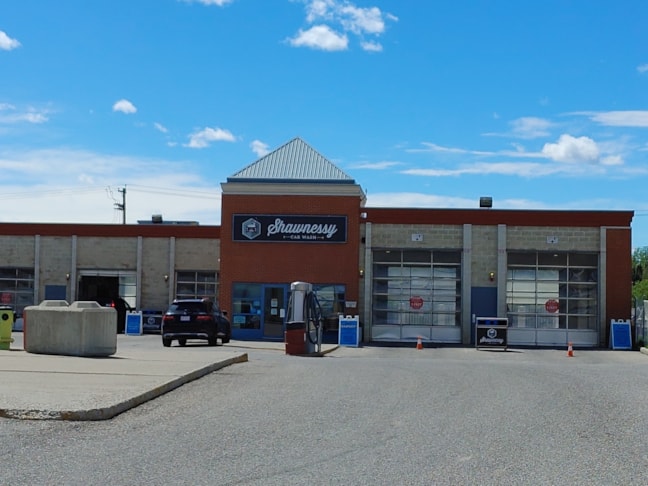 Revamp your business by updating your signage