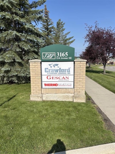 Calgary Weather vs. Your Signage: How to Make Your Signs Survive the Seasons