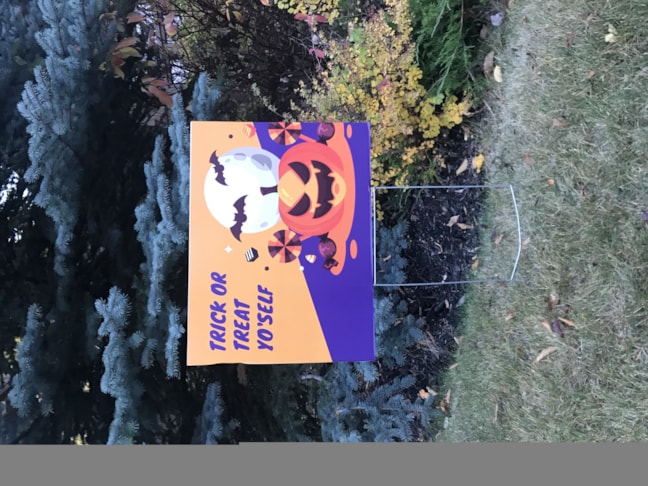 Bulk Yard Signs are a temporary and effective way to have FUN!