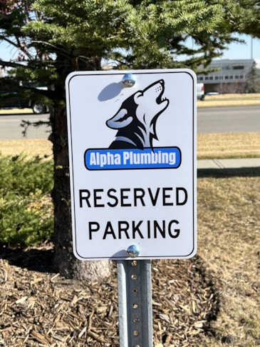 Parking Lot Signs tell your clients where they can conveniently park