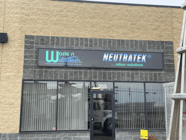 Metal Signs and Displays