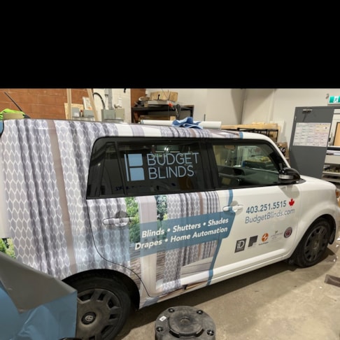 Vehicle Graphics & Lettering
